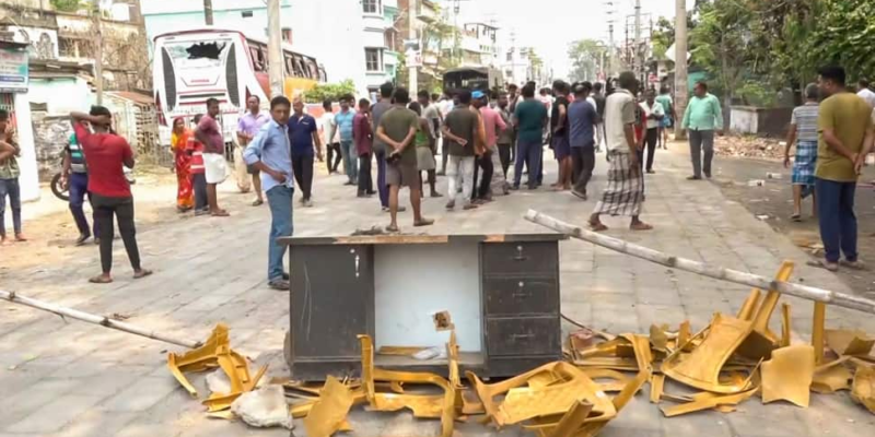 3-dead-as-clashes-erupt-amidst-waqf-act-protests-in-west-bengal`s-murshidabad