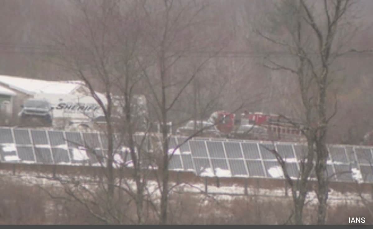 aircraft-crashes-in-new-york,-third-such-incident-in-us-in-three-days