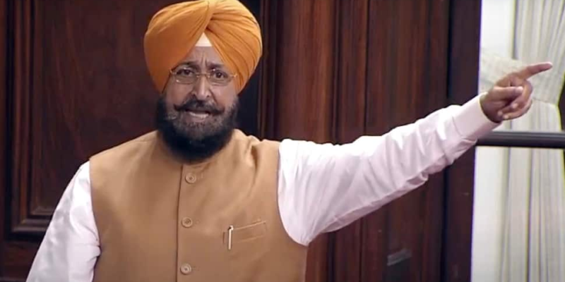 punjab:-police-question-congress-leader-bajwa-over-his-statement-on-bombs-in-state