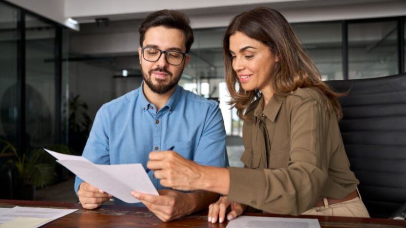 7-alternative-ways-to-evaluate-candidates-and-attract-top-talent