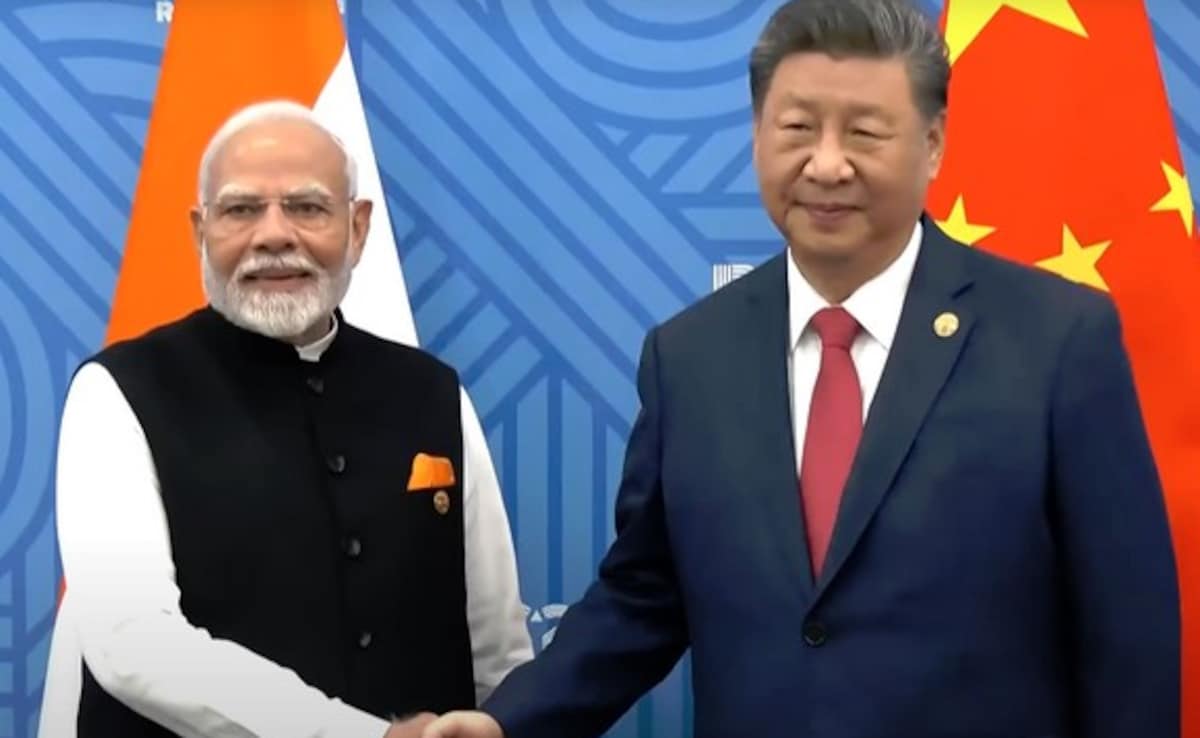 amid-trump’s-threats,-china-issues-85,000-visas-to-“indian-friends”