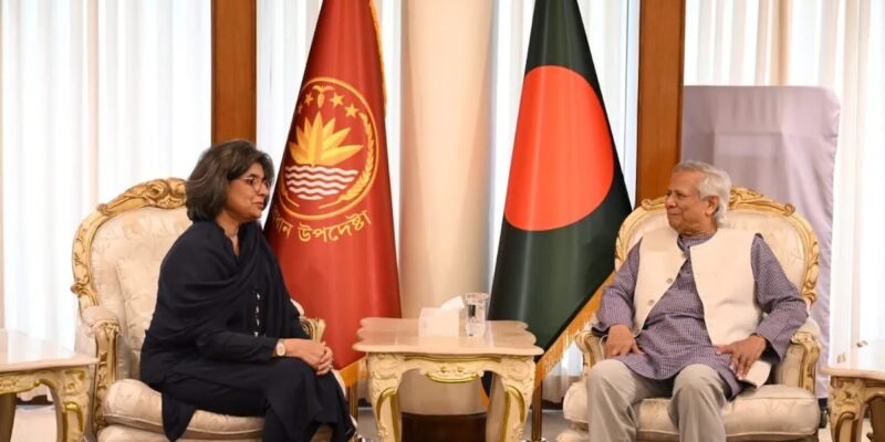 in-talks-with-pak,-bangladesh-seeks-public-apology-for-1971-atrocities