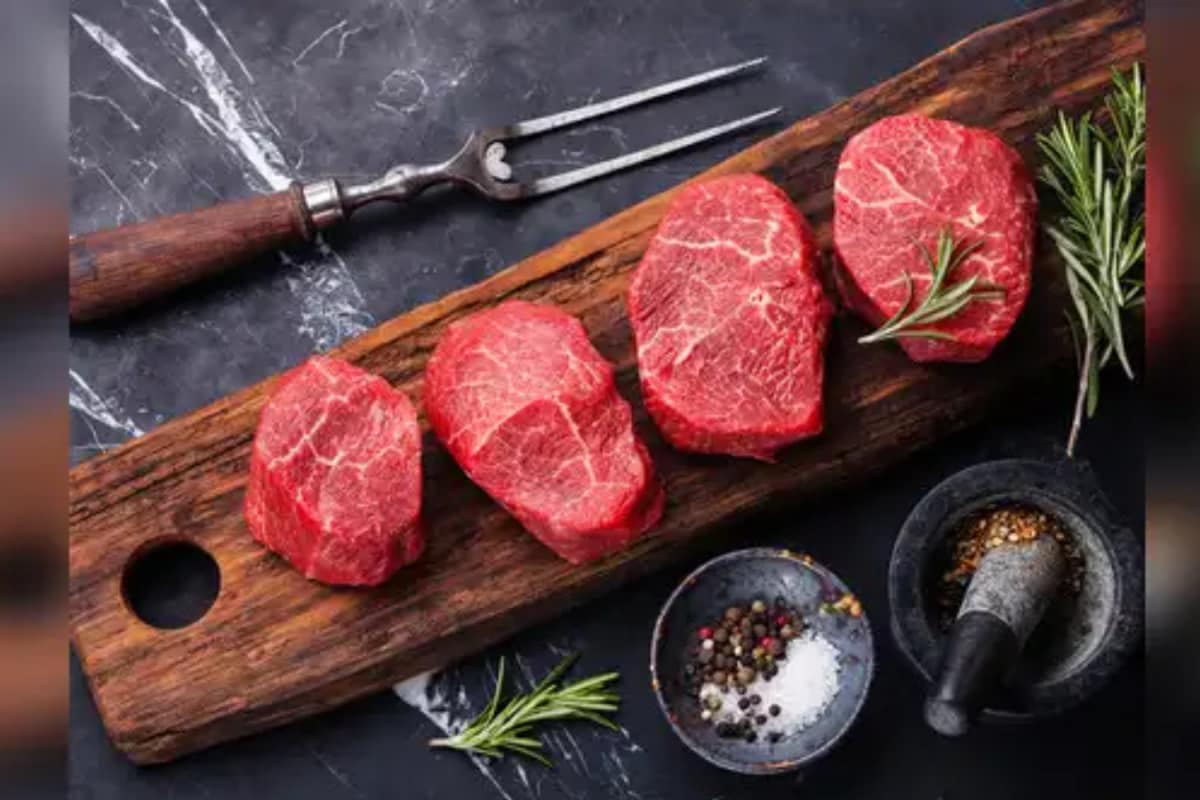 does-eating-more-red-meat-increase-your-risk-of-a-heart-attack?