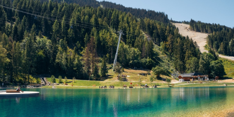 flip-flops-over-ski-boots:-why-summer-in-courchevel-is-a-whole-mood