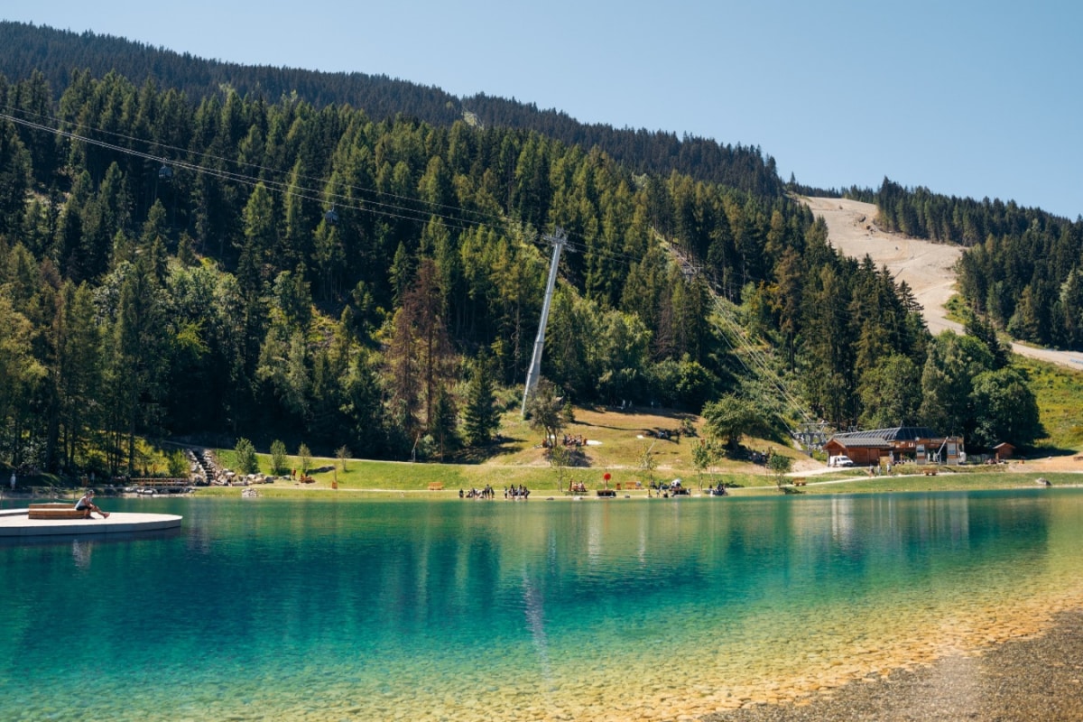 flip-flops-over-ski-boots:-why-summer-in-courchevel-is-a-whole-mood