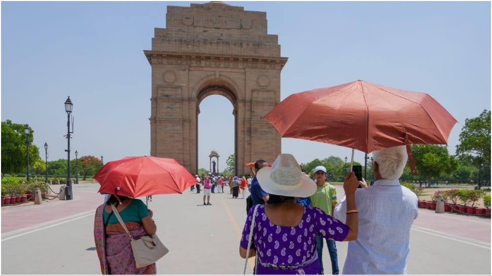 imd-weather-update:-heatwave-alert-for-north-india,-heavy-rain-forecast-in-south