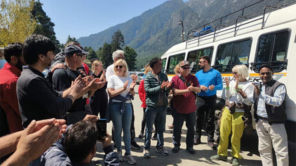 tourists-return-to-pahalgam-with-hope-and-confidence,-back-to-normalcy?