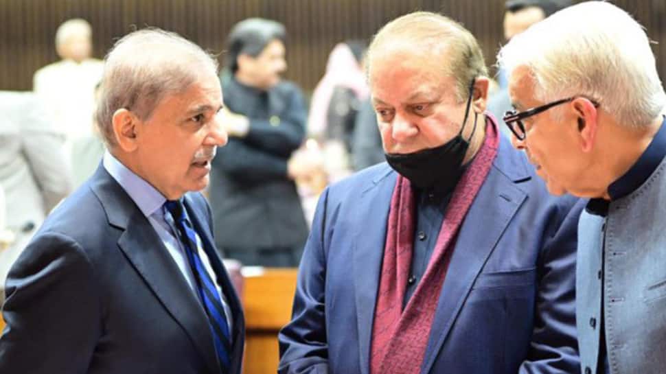 nawaz-asks-pak-pm-shehbaz-sharif-not-to-take-aggressive-position-against-india
