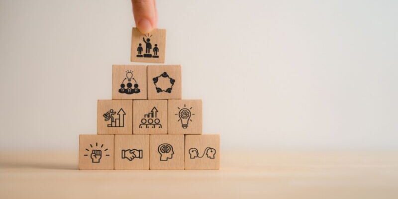 agile-leadership-at-the-executive-level:-balancing-vision-with-velocity