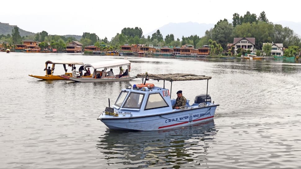 pahalgam-terrorists-still-trapped-in-kashmir,-scouted-3-other-sites-before-attack,-say-reports