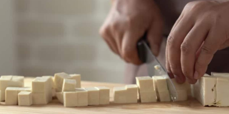 starch,-oil,-and-bacteria:-is-your-paneer-slowly-poisoning-you?