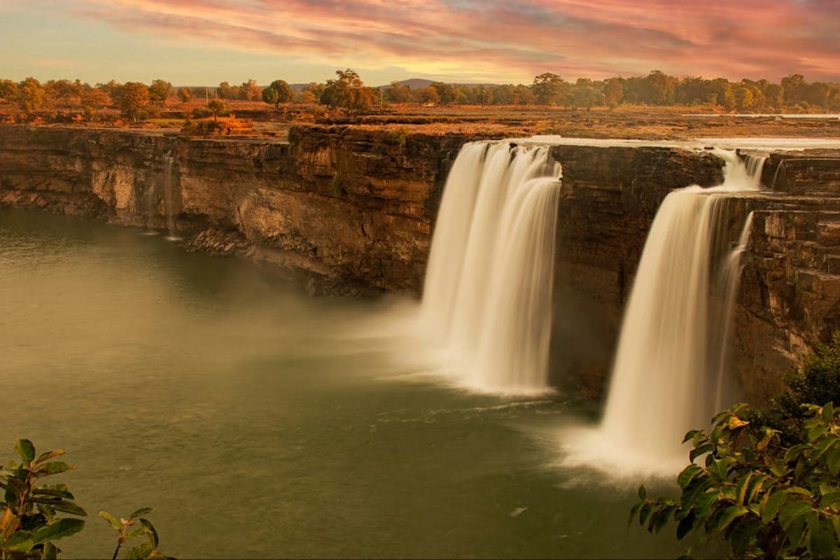 5-indian-hidden-waterfalls-that-one-has-to-trek-to-found-out