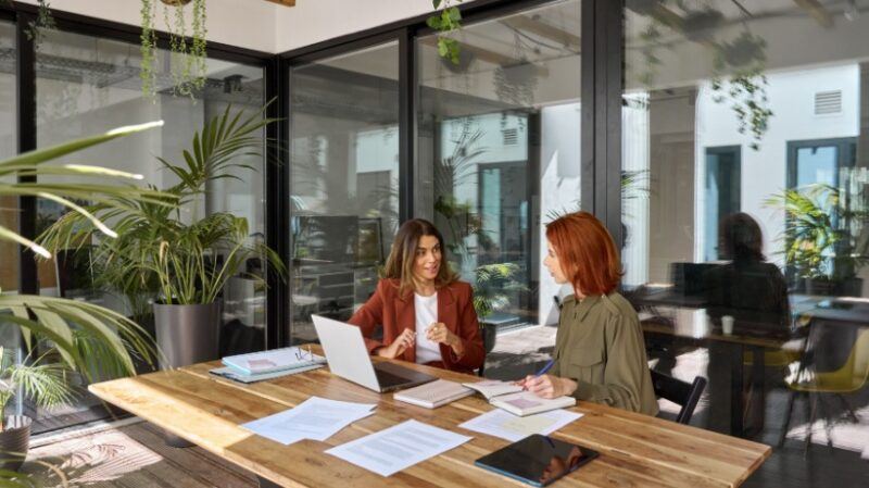 what-are-managed-learning-services?-a-complete-guide-for-l&d-professionals