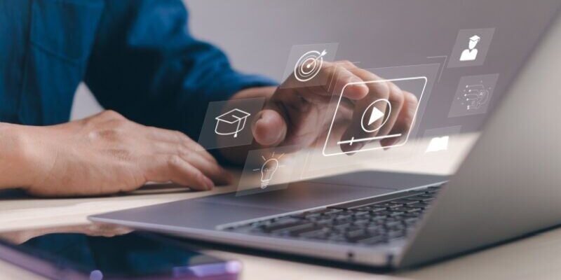 elearning:-more-than-just-a-screen