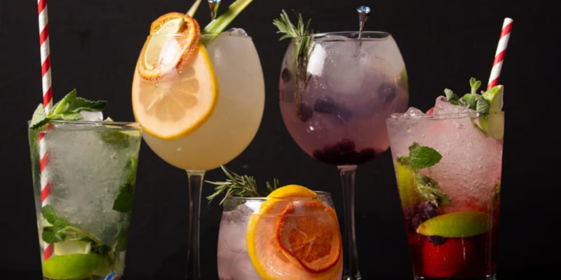 9-diy-cocktails-to-try-at-home-this-world-cocktail-day