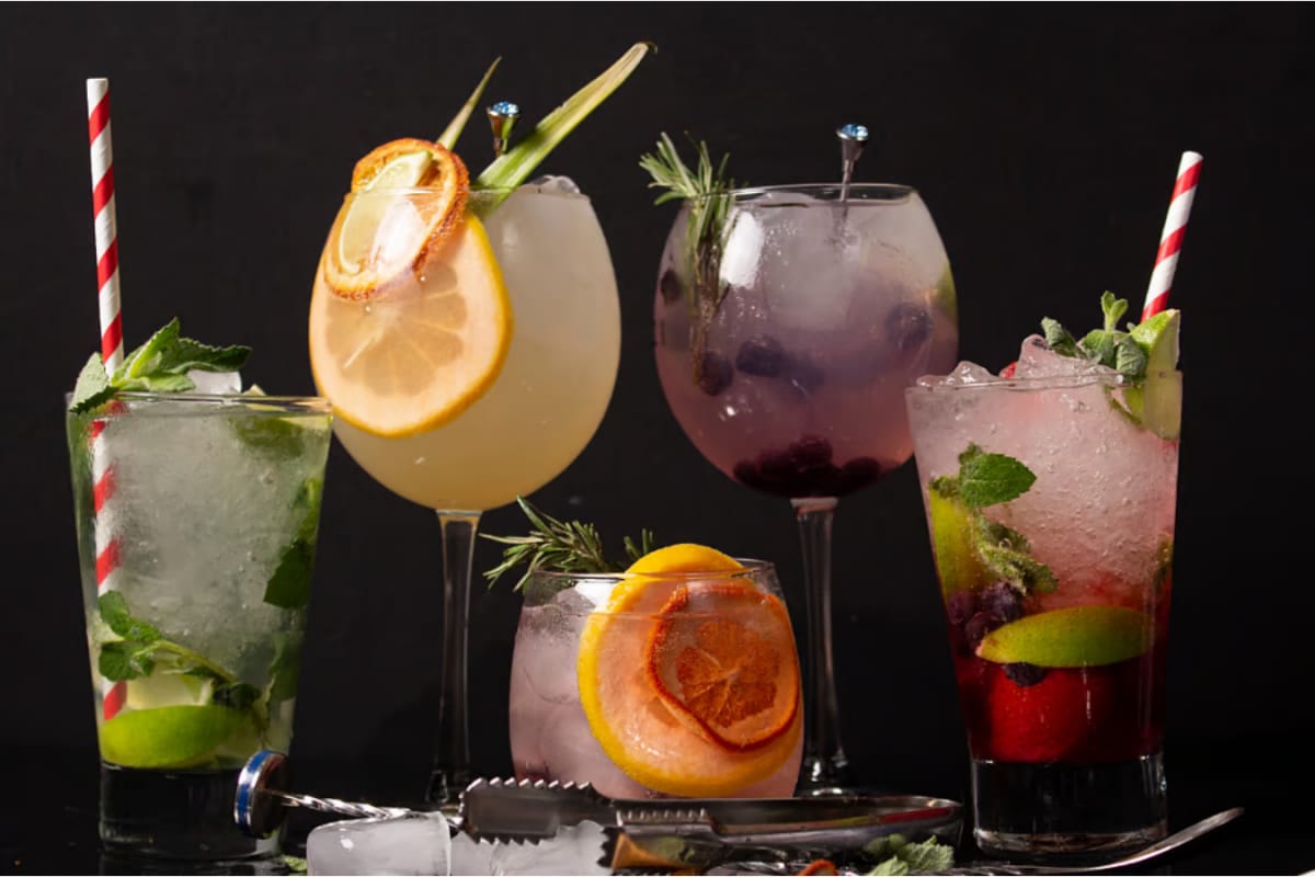 9-diy-cocktails-to-try-at-home-this-world-cocktail-day