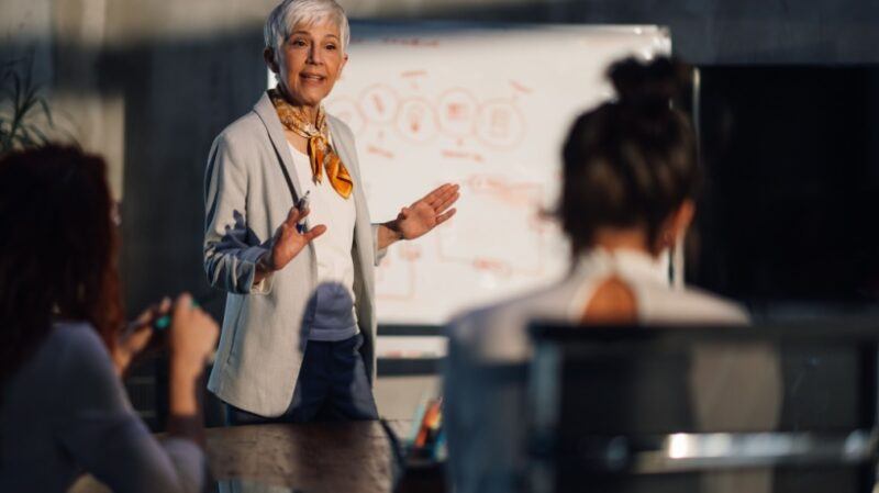 rethinking-storytelling:-how-scene-based-presentation-transforms-communication