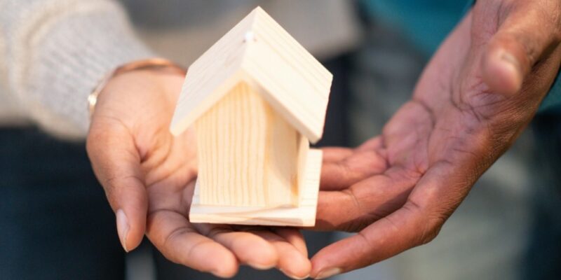 what-to-know-if-you’re-using-gift-money-for-a-down-payment:-rules-to-follow