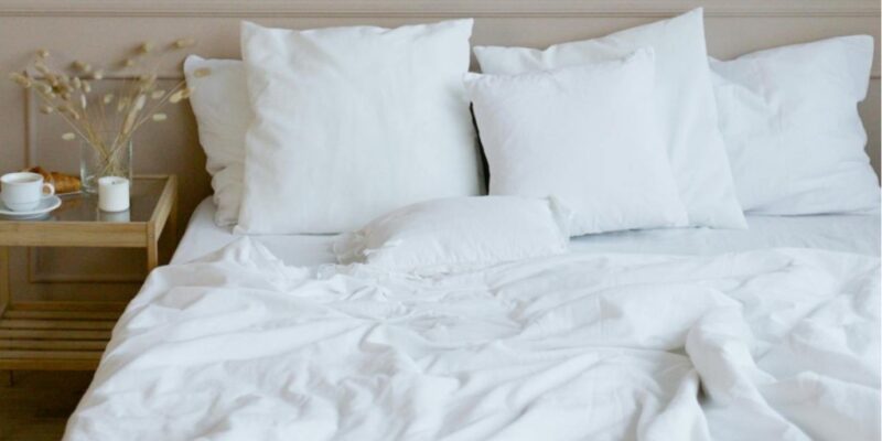 chill-out:-your-ultimate-guide-to-cooling-sheets-for-hot-sleepers