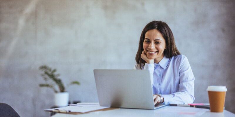no-code-and-ai:-how-l&d-teams-are-building-self-learning-training-ecosystems