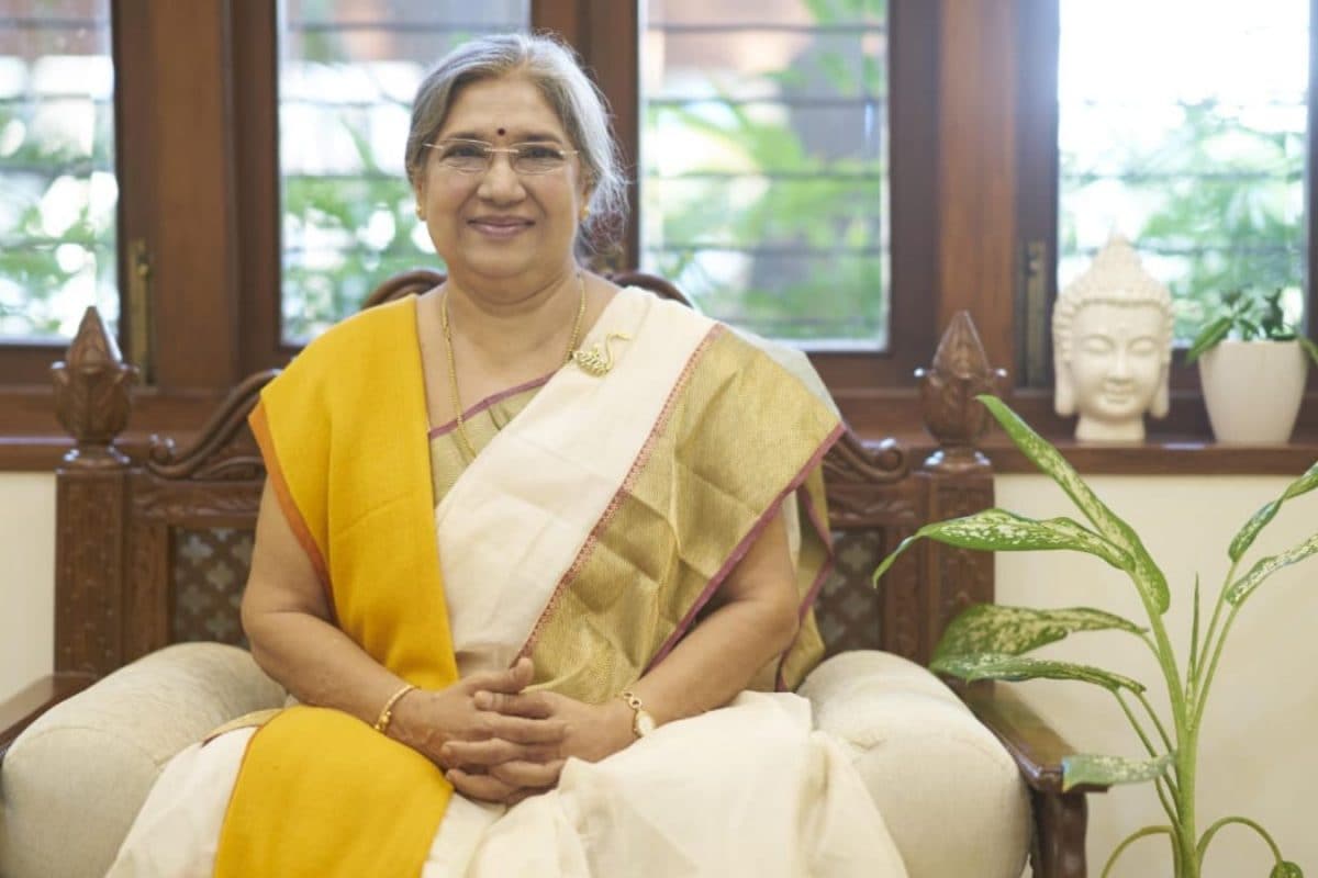 yogmantra-|-want-to-be-a-good-yoga-teacher?-here-are-the-qualities-that-matter