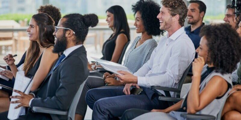 employee-training-statistics,-trends,-and-data-in-2025