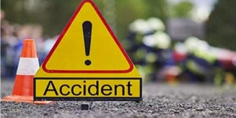 mp-road-accident:-9-killed,-2-injured-as-truck-overturns-on-van-in-jhabua-district