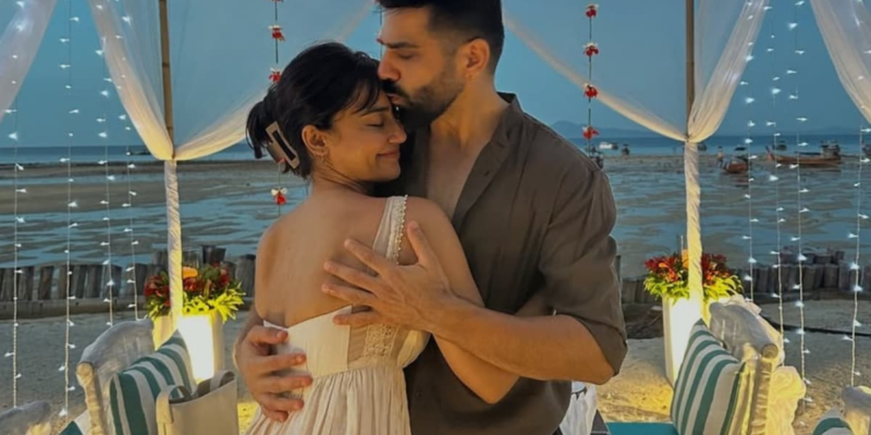 surbhi-jyoti’s-beach-night-date-with-sumit-suri-is-what-dreams-are-made-of