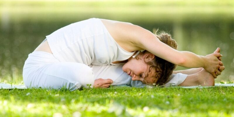 how-to-improve-flexibility-with-yoga-fast