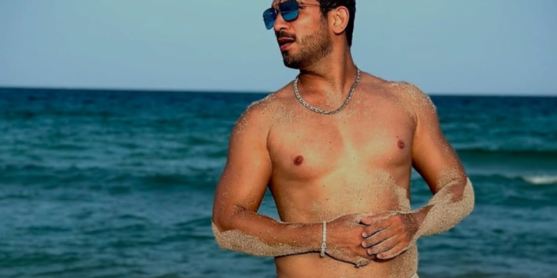 arjun-bijlani-is-soaking-in-vitamin-sea-at-miami-beach,-fans-say-‘humay-bhi-jaana-hai’