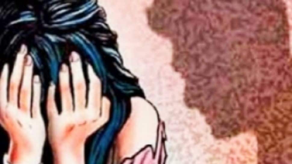bengaluru:-pg-owner-arrested-for-raping-nursing-student-after-she-confessed-to-theft