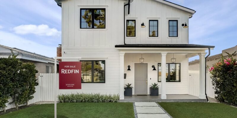how-long-should-you-live-in-a-house-before-selling?-here’s-what-to-consider