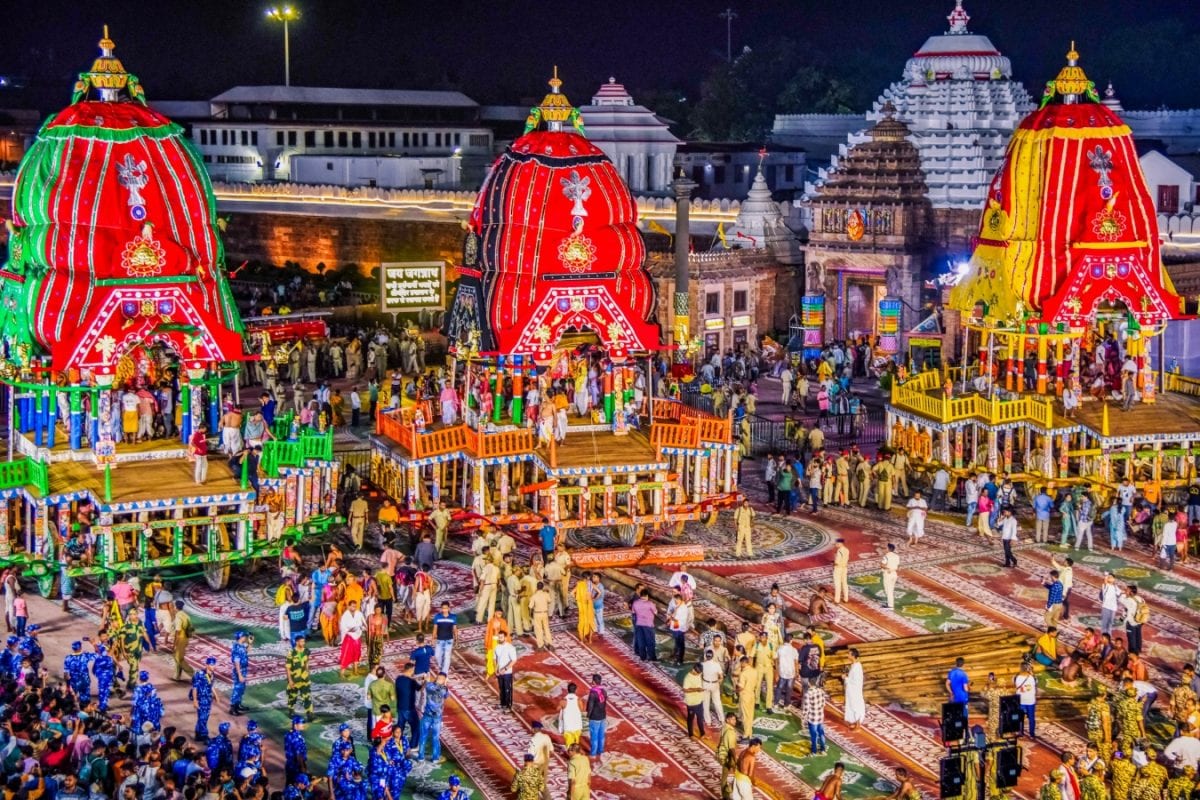 jagannath-rath-yatra-2025:-traditional-odia-delicacies-to-savour-during-puri-rath-yatra