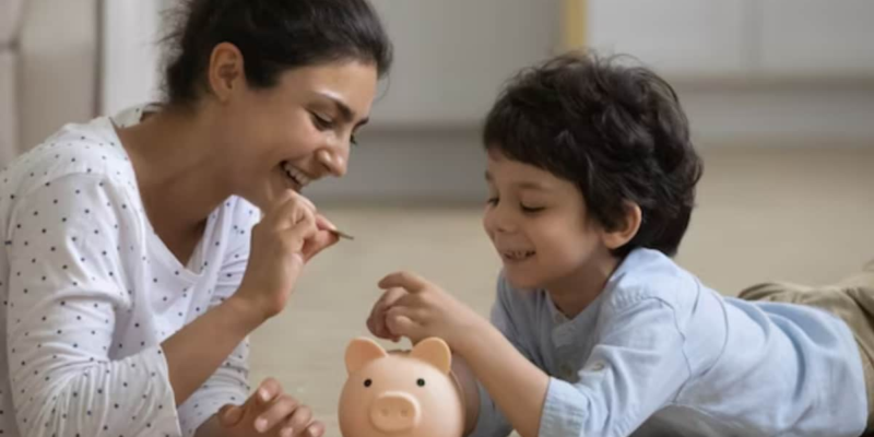 parenting-tips:-9-fun-ways-to-teach-your-children-the-importance-of-money