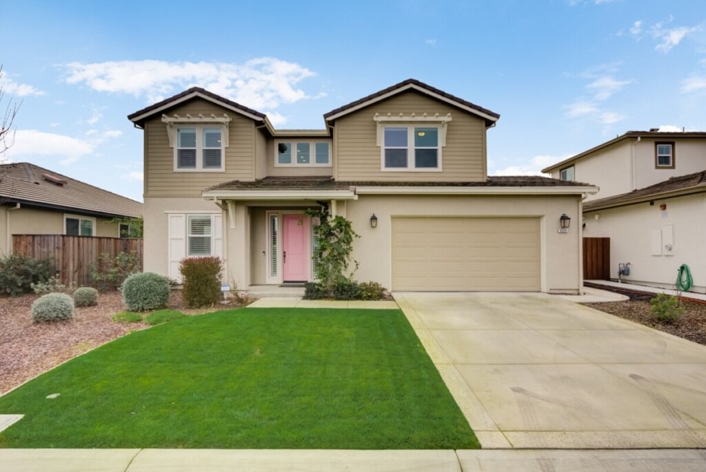 house-hunting?-here-are-19-types-of-houses-to-know