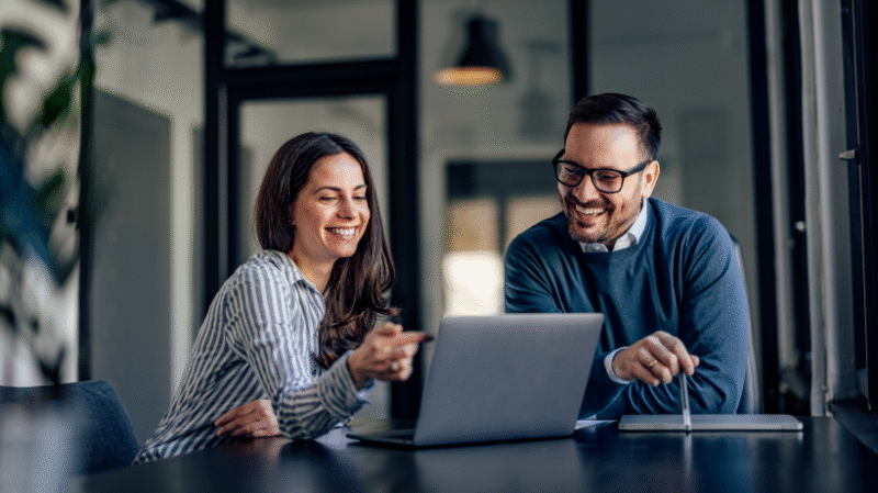 how-to-design-engaging-sales-comm-training