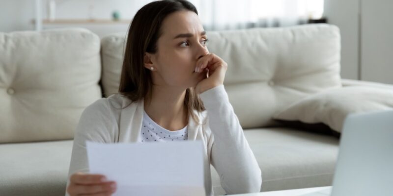 how-long-to-keep-paperwork-after-selling-a-house:-8-common-situations-to-be-aware-of