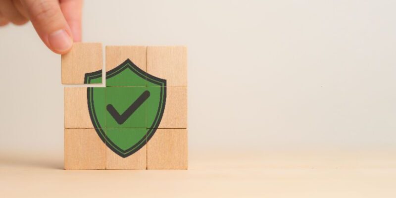 what-makes-compliance-training-stick?-the-answer-might-be-scenario-based-elearning