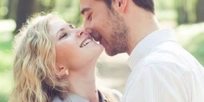 why-men-can-date-younger-but-women-can’t?-gen-z-challenges-age-gap-taboos